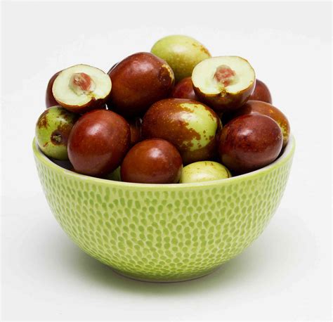 The Bountiful Benefits Of The Jujube Fruit