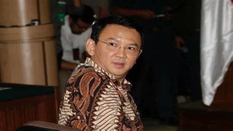 Jakartas Christian Governor Jailed For Blasphemy Against Islam India