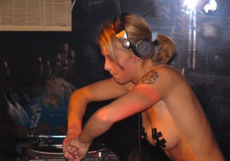 Topless Dj Niki Belucci NEW Compilation 100 Free Comments 3