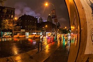 Ciudad Lluviosa De Noche En Nueva York Foto de archivo editorial ...