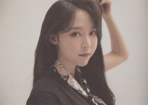 Scans Moonbyul 1st Ontact Live 門oon Kpopping