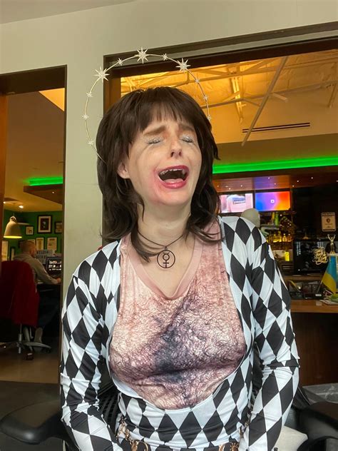 theCHIVE on Twitter: "Spice up your life @camrybishop https://t.co