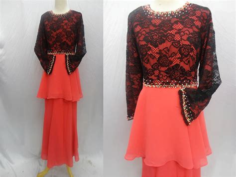 Yeni tasarım peplum baju kurung dantel takım elbise müslüman kadınlar için maroon abaya malezya singapur. | Kain | Tudung | Blouse | Handbag | Jubah | T-Shirt ...
