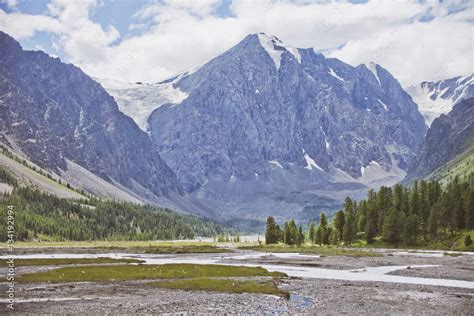 Foto Stock Aktru River Valley Altai Mountains Landscape Adobe Stock