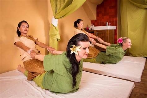 Udaipur Spa Massage Only For Female To Female