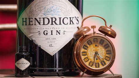 The Unique Way Hendrick S Gin Is Advertising To Commuters