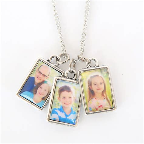 Look no more for mothers day gift ideas. DIY photo album necklace {perfect for Mother's Day!} - It ...