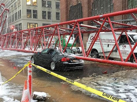 Crane Collapsed In Lower Manhattan Kills One Crains New York Business