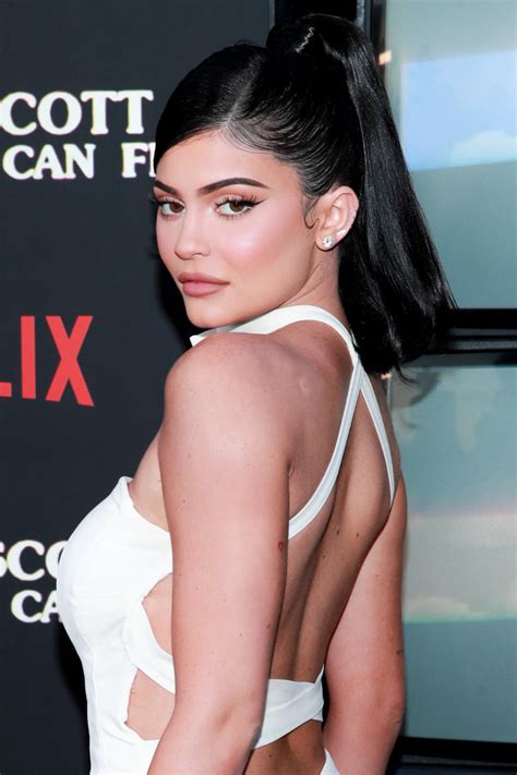 Kylie Jenner Sells Majority Stake Of Kylie Cosmetics To Coty Inc For