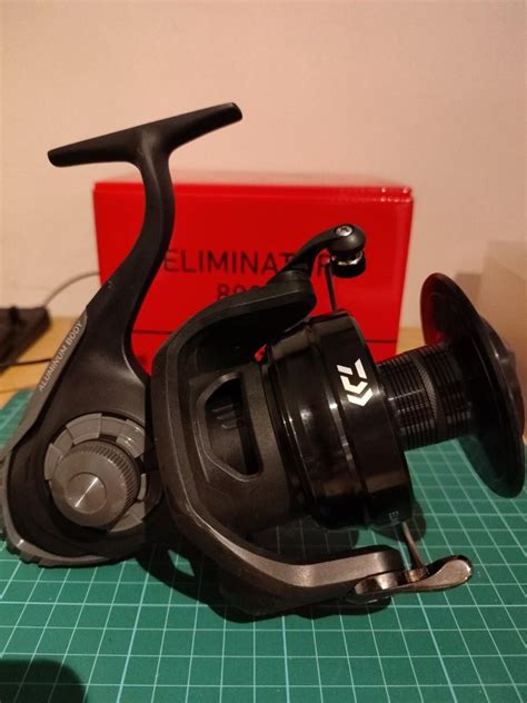 Daiwa Eliminator 8000 Spinning Fishing Reel Sports Equipment Fishing