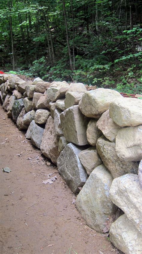 How To Build A Stackable Rock Retaining Wall Tribune