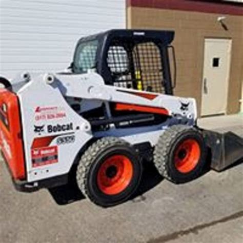 Bobcat S 550 Skid Steer With Smooth Edge Bucket Lawrence Tool Rental Inc
