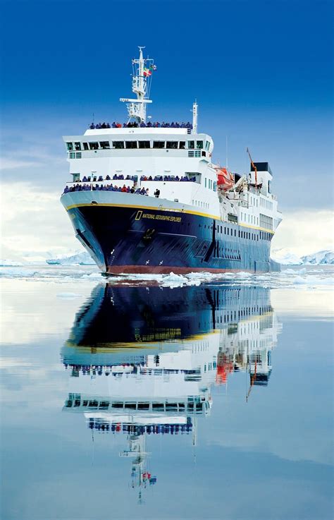 Lindblad Expeditions National Geographic Explorer What A Photo