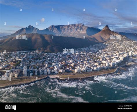 Devils Peak Cape Town Hi Res Stock Photography And Images Alamy