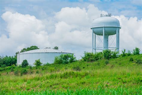 Municipal Water Tower Stock Photo Download Image Now Istock