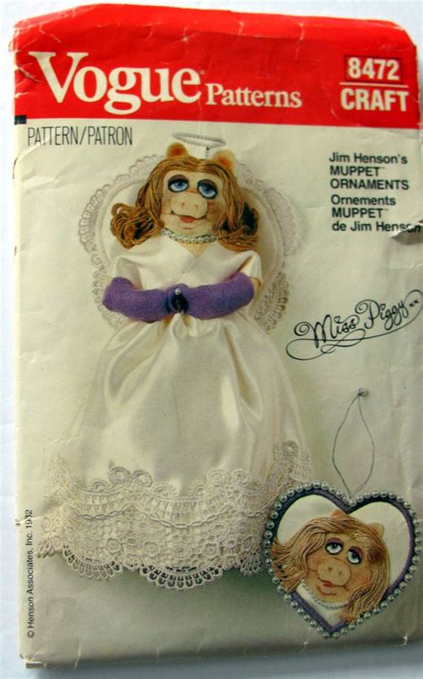 Vogue 8472 Miss Piggy Christmas Ornaments Sewing Pattern Etsy