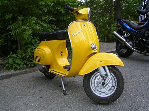 Vespa The Scooter That Rebuilt Italy Aquila By Aquilaeagle Aug