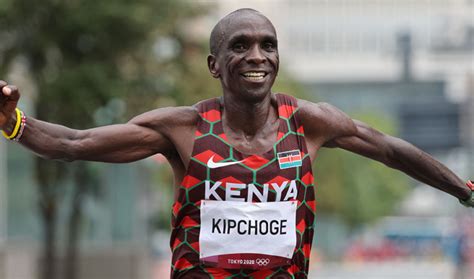 Greatest Of All Time Eliud Kipchoge Retains Marathon Title Aw