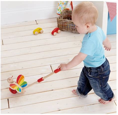 7 Amazing Sustainable Push And Pull Toys For Toddlers