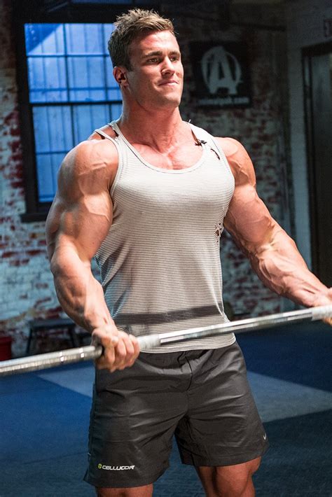 Calum Von Mogers 13 Tips For Bigger Biceps