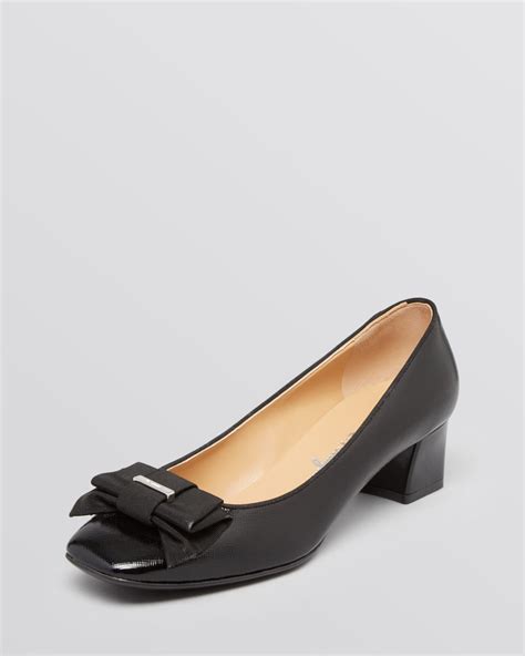 Lyst Ferragamo Pumps My Muse Low Heel In Black