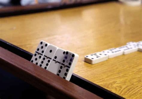 How To Play Dominoes And Win With Your Domino Skills