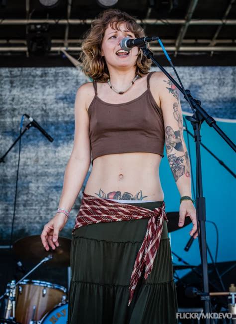 hayley jane performs at disc jam music festival 2014 celebmafia