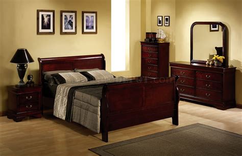Solid cherry wood bedroom furniture cherry wood bedroom. Rich Cherry Finish Louis Philippe Bedroom w/Elegant Sleigh Bed