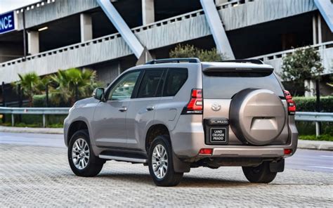 2020 preliminary mpg estimates determined by toyota. Toyota Land Cruiser Prado Kakadu 2019 | SUV Drive