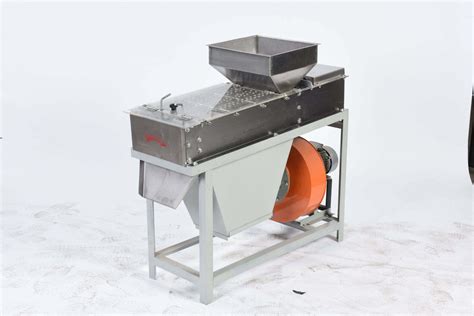 Dry Peanut Peeling Machine Roasted Peanut Red Skin Removing Machine