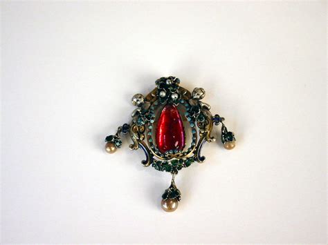 Enamel And Pearls Brooch Art And Antiques Restoration And Conservation