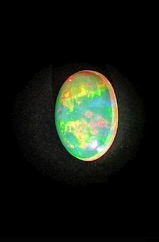 Rainbow Oval Fire Opal Stone 7gm Carat 6 Carats At Rs 700piece In