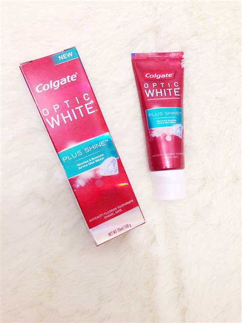 It also has properties that help to protect and strengthen existing enamel. Impressions and Review: Colgate Optic White Toothpaste ...