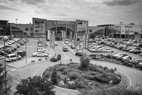 Wien, graz, klagenfurt, wels, villach, schwechat, linz, pasching, salzburg, innsbruck, wiener neustadt, dornbirn und in der scs. ShoppingCity Seiersberg - FITINN