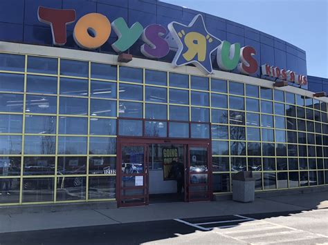 Toys 'r' us hours and toys 'r' us locations along with phone number and map with driving directions. Peninsula Toys R Us, Babies R Us liquidation sales underway - Orlando Sentinel
