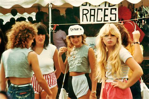 29 Vintage Photographs Of American Teen Girls In The 1980s ~ Vintage