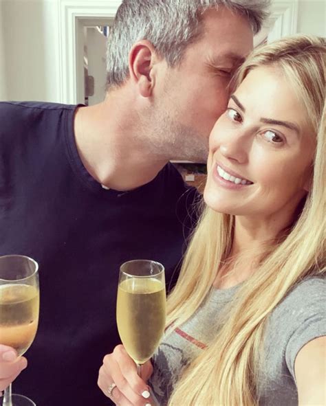 Christina Anstead And Husband Ant Share A Sweet Kiss In Loved Up Selfie