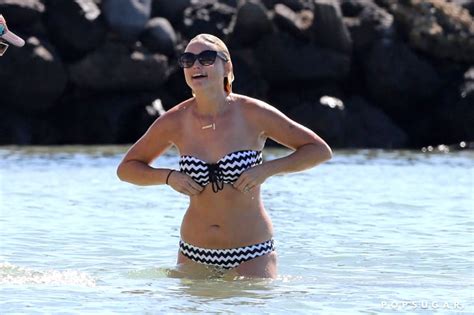 Miranda Lambert Bikini Pictures In Hawaii Popsugar Celebrity Photo