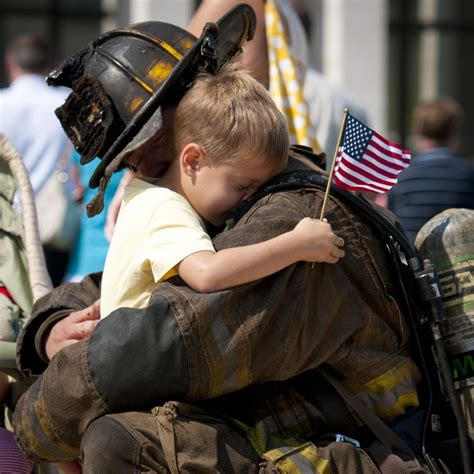 Touching Firefighter Hero 911 Never Forget