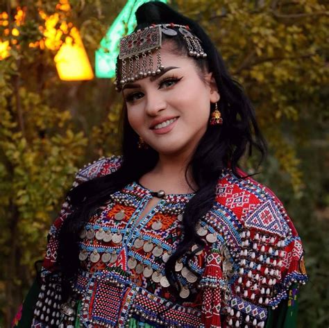 Uzbek Girls Photo