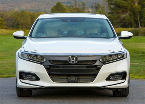 Prices And Specifications For Honda Accord Sport 2022 In Uae Autopediame