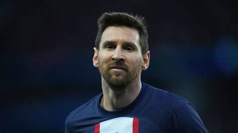 lionel messi increasingly likely to leave paris saint germain this summer transfer centre news