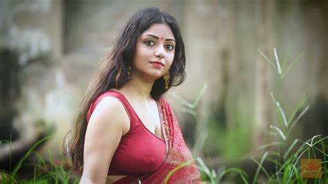 Pin By Hemanta Dey On Hot Bengali Beautiful Girls Indian Beauty Indian Beauty Saree