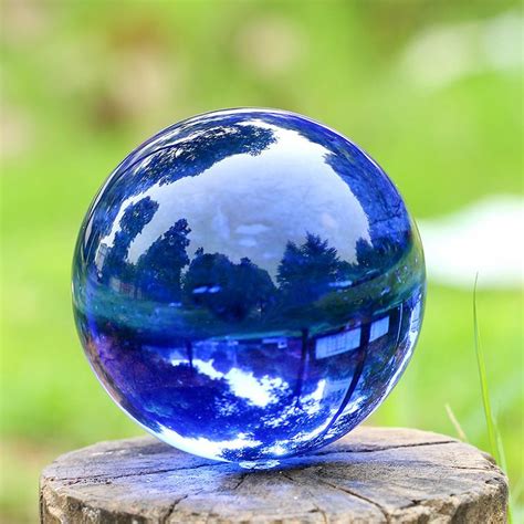 Hot Item Clear Crystal Glass Ball Of Photograph Using Blue Magic