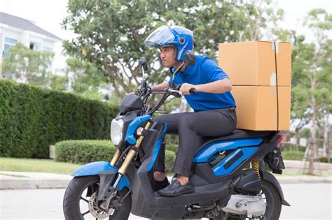 Advantages Of A Motorcycle Delivery Service Airspeed Blog