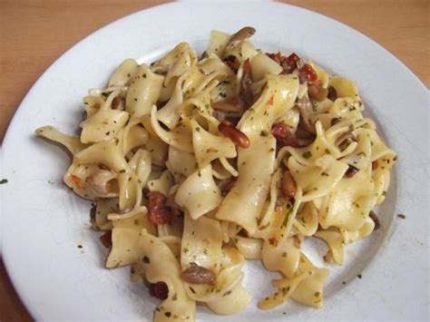 Austernpilze Rezept Italienisch Bandnudeln Mit Austernpilzen Rezept