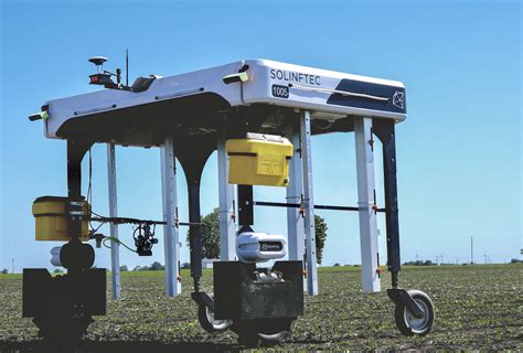 Robotic Spot Sprayer To Hit The Market In 2023 Grainews