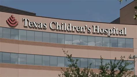 Coronavirus Texas Childrens Hospital Employees Receive Bonus For Hard