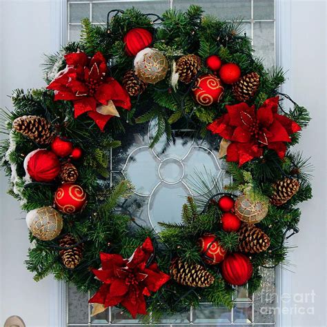 Christmas Wreath Greeting Card Photograph By Barbara Griffin