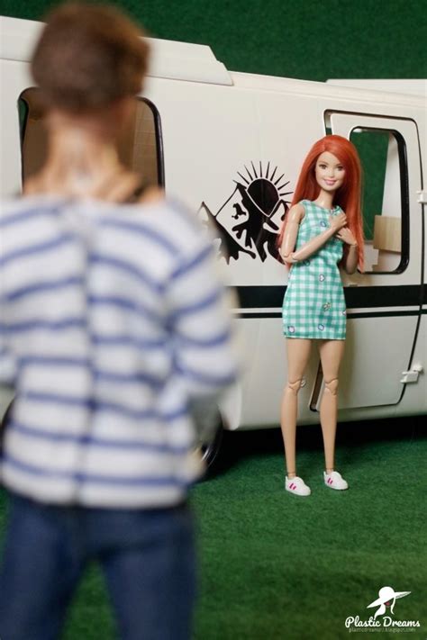 Plastic Dreams Barbie Et Miniatures Barbie Star Traveler Motorhome